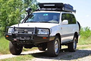 Toyota Land Cruiser GX Rental Uganda - Superlative Car Rental Uganda
